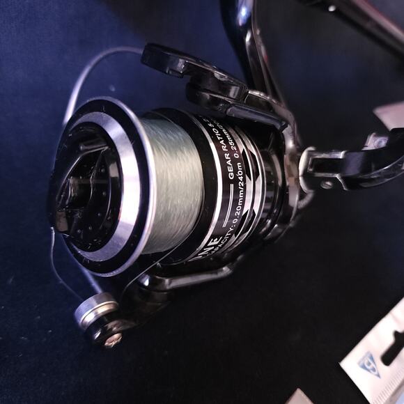 Portable Dark Spider DS4000 Telescopic Fishing Rod Pole Reel Set w/ Accessories - Picture 5 of 16